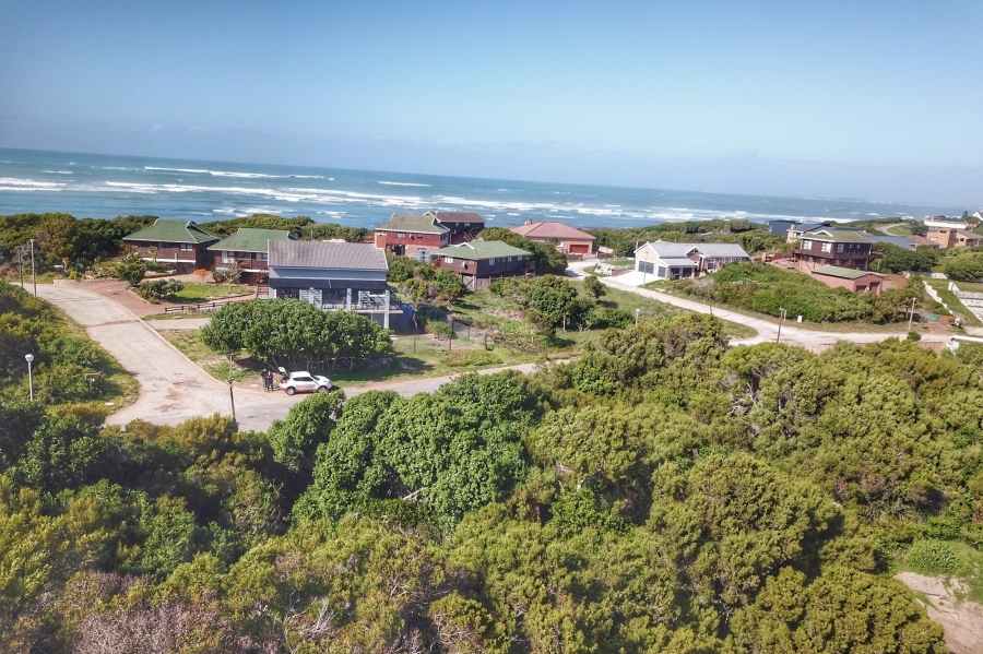 0 Bedroom Property for Sale in Paradise Beach Eastern Cape